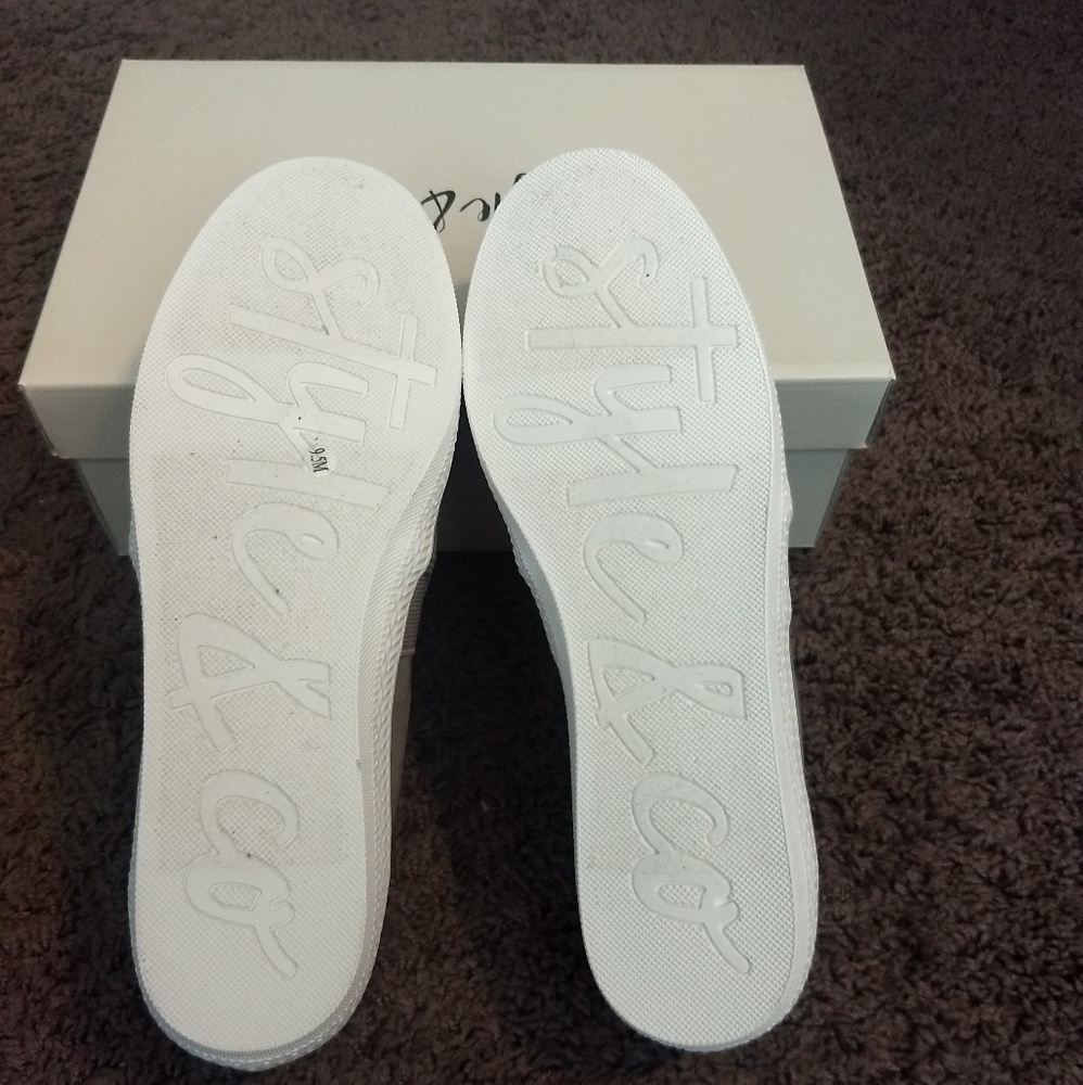Sz 9.5 | Style & Co | Slip On - Picture 5 of 6